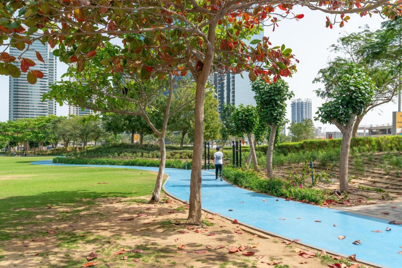 Modern 1Br Apartment In Jlt Next To Metro With City Views ドバイ エクステリア 写真